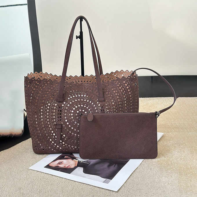 alaïa mina 32 laser cut tote handbag